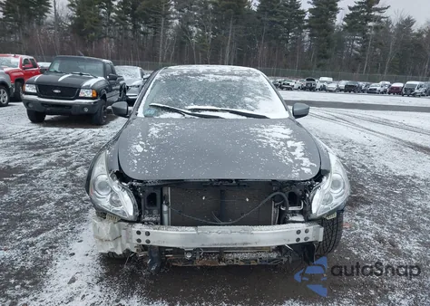 2015 Infiniti Q40 из США, поврежденный, VIN JN1CV6AR3FM650539